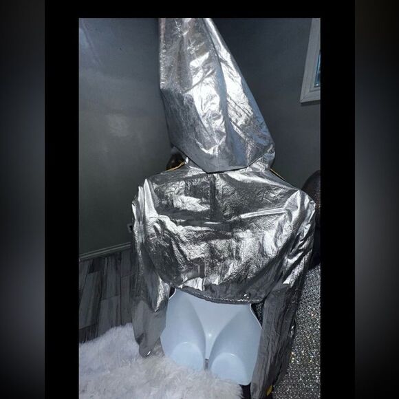 LF Brand Metallic Jumpsuit Set-One of a Kind - Picture 7 of 12